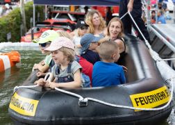 Besuchermagnet Jena Feierte Seine Feuerwehr Und Rettungskraefte 42